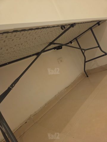 שולחן פלסטיק