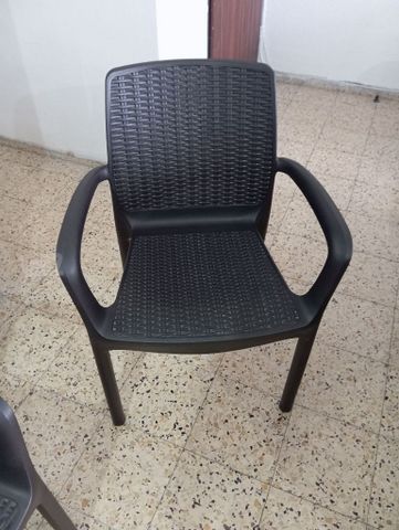6 כיסאות