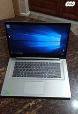לפטופ Lenovo