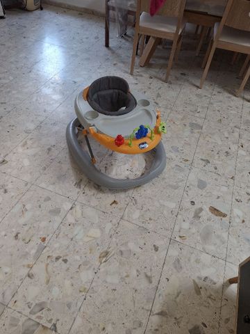 הליכון לטינוק