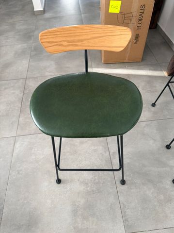 כסאות בר
