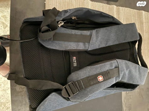 תיכ גב Swiss bag