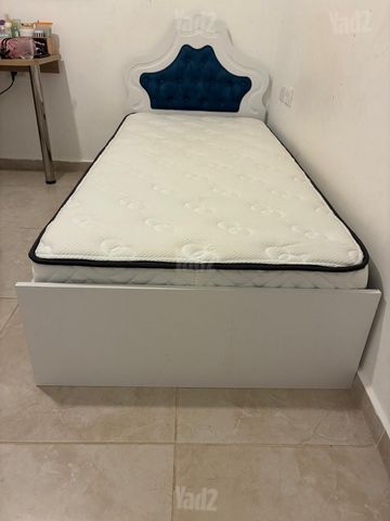 מיטת נוער