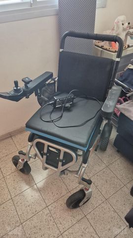 כיסא גלגלים