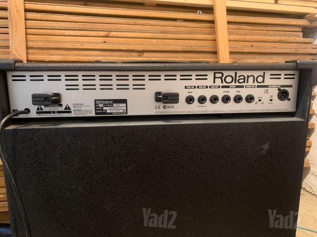 מגבר בס Roland D-Bass 210