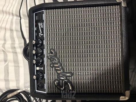 גיטרה חשמלית Squier