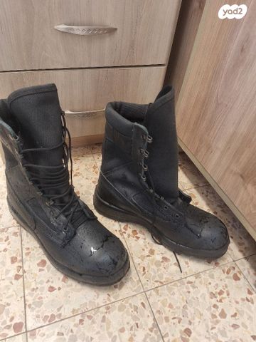 נעלי חיר