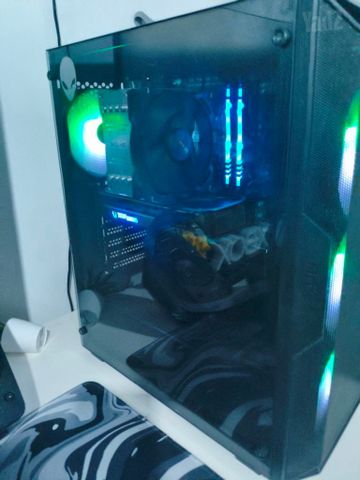 i7 13700F RTX 4060 Ti