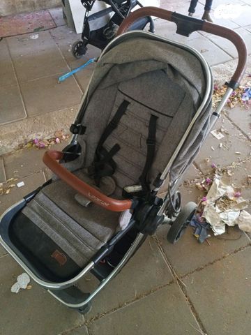 עגלת ספורט ליין