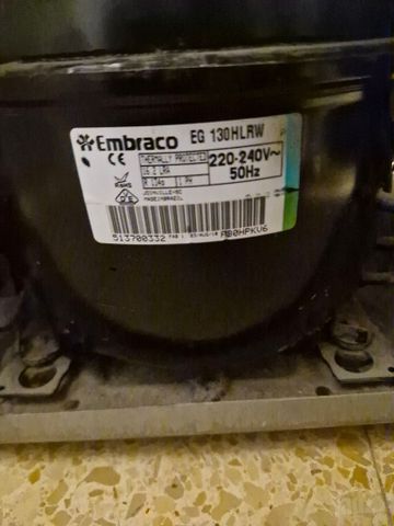 מקרר Amcor