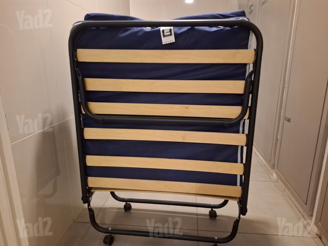 מיטה מתקפלת