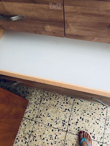 שידת מגירןת