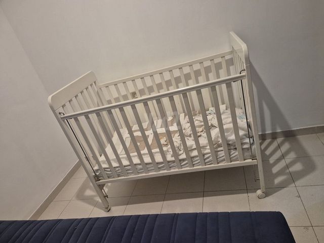 מיטת תינוק