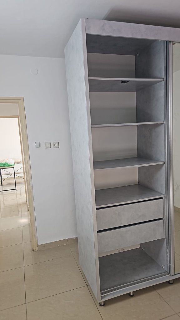 ארון בגדים