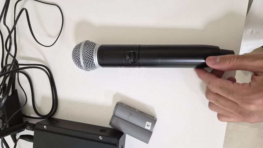 Shure GLXD24 / SM58