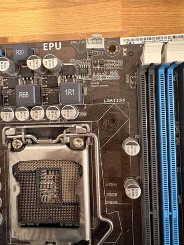 לוח אם ASUS LGA1156 DDR3