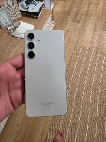 Sumsung S24 Plus