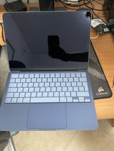 MacBook  neo a 18