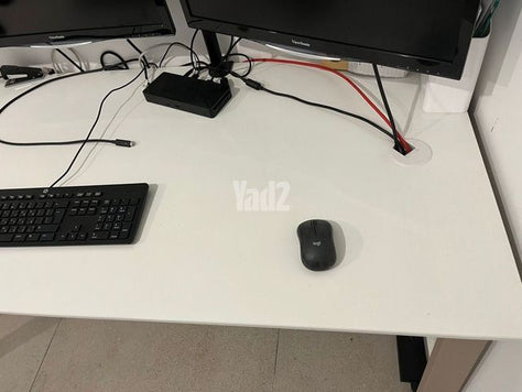 שולחן משרדי