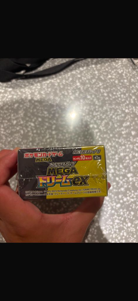 ⁠2 קופסאות Mega Dream ex⁠
