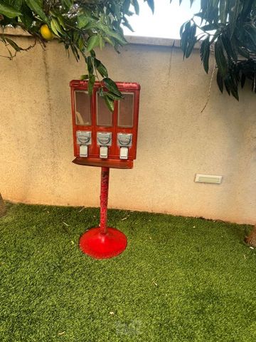 מכונת ממתקים