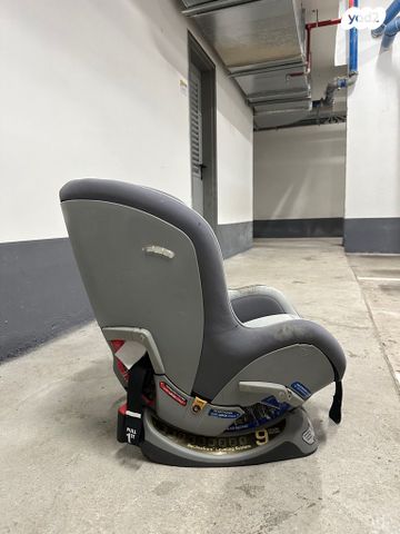 כיסא תינוק לרכב chicco