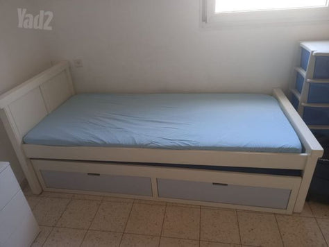 מיטת נוער