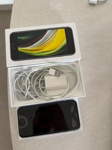 אייפון SE 2+3