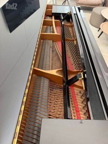 פסנתר כנף Yamaha GA1