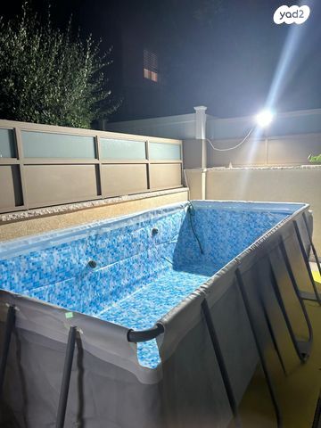 בריכה 4×2