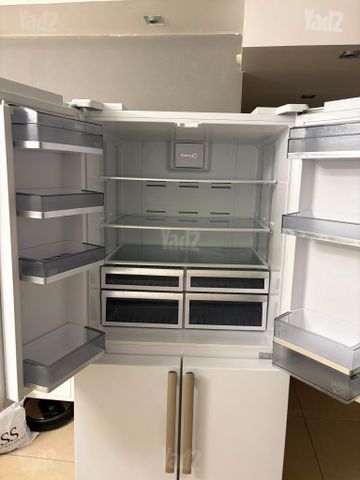 מקרר 700 ליטר