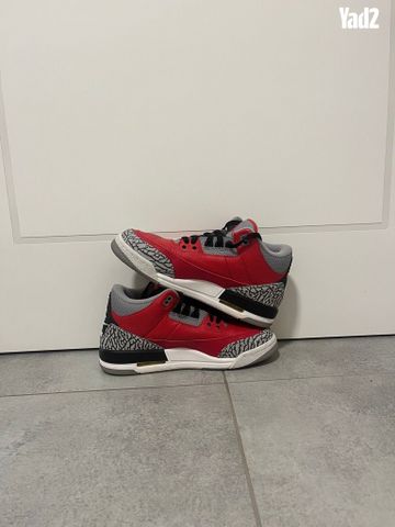 Jordan 3 Fire Red רטרו