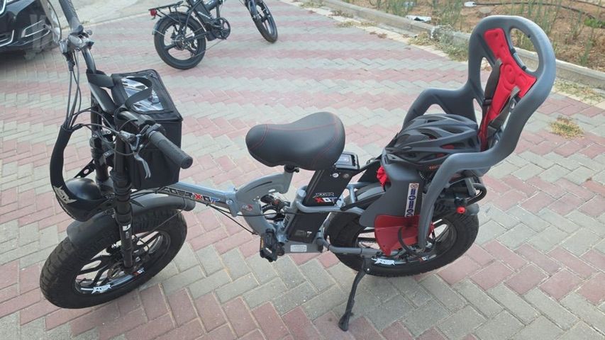 אופניים חשמלי