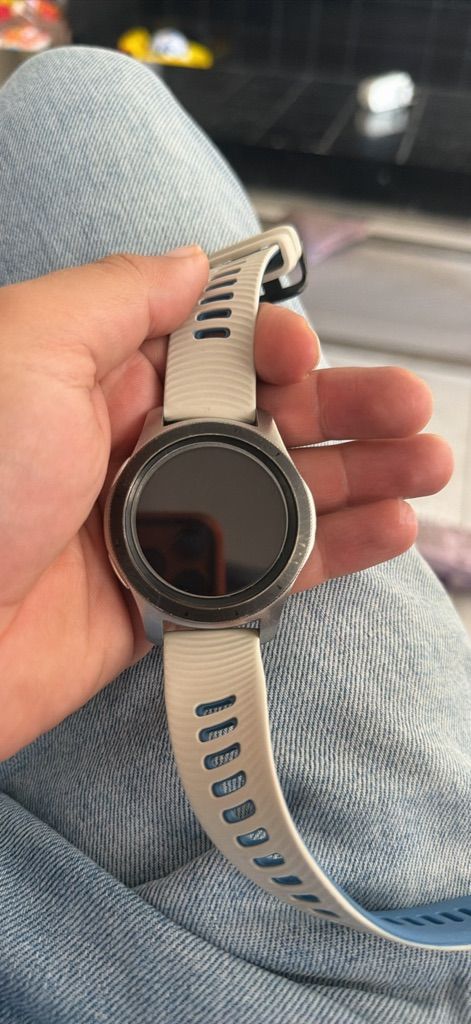 Samsung sm-r800