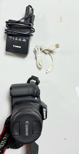 Canon EOS 70D+  EF-S 18-135mm