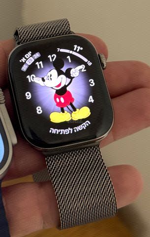 Apple Watch 11 Titanium case
