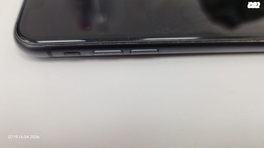 Apple iPhone 11 64GB