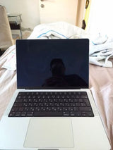 MacBook pro m2 14 inch