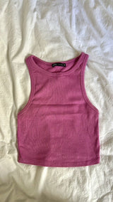 גופיה של zara