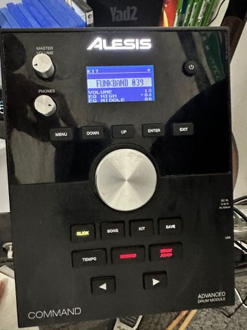 Alesis command משודרג