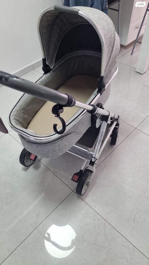 עגלת תינוק