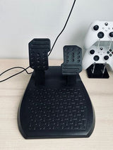 הגה Thrustmaster לאקס בוקס