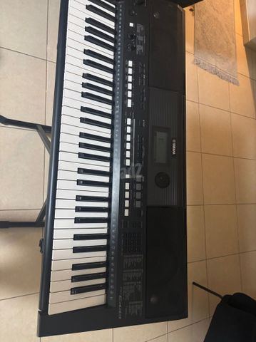Yamaha PSR-E433