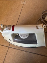 מגהץ אדים