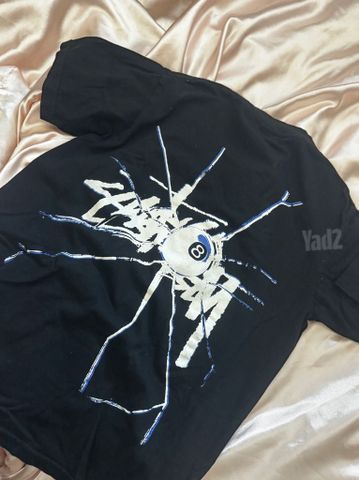 חולצה של stussy
