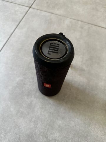 רמקול jbl flip 4