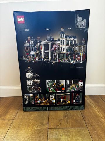 LEGO Icons Shopping Street