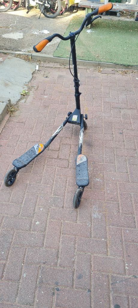 קורקינט