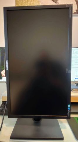 מסך מחשב 23" FHD
