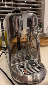 מכונת קפה Nespresso Creatista